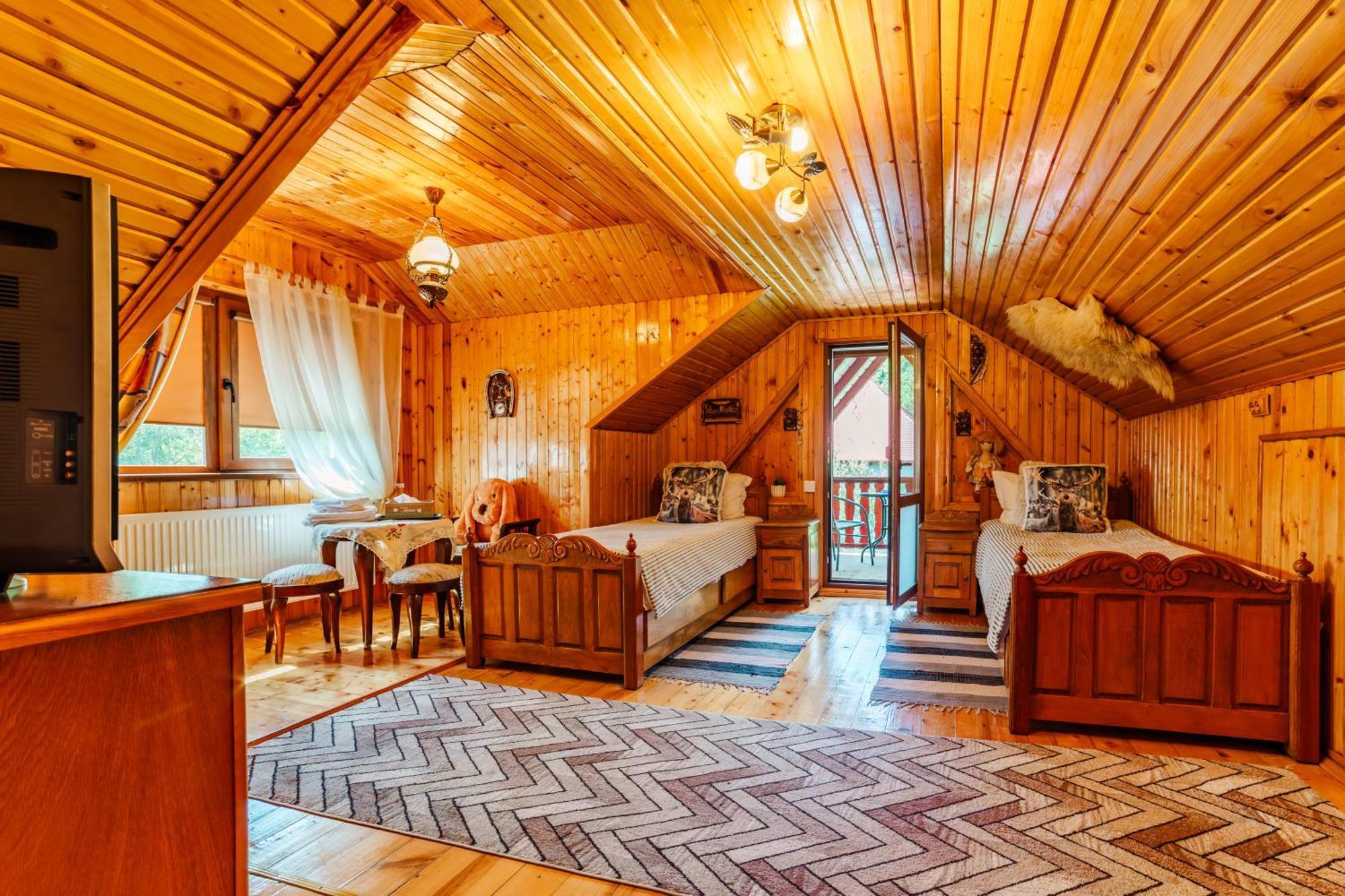 Casa Poiana Soarelui Villa Brasov Exterior photo